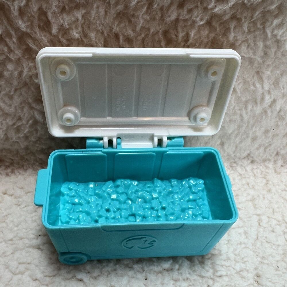 MATTEL ICE COOLER BARBIE FASHIONISTAS ACCESSORY DOLLHOUSE PRETEND PLAY MINI